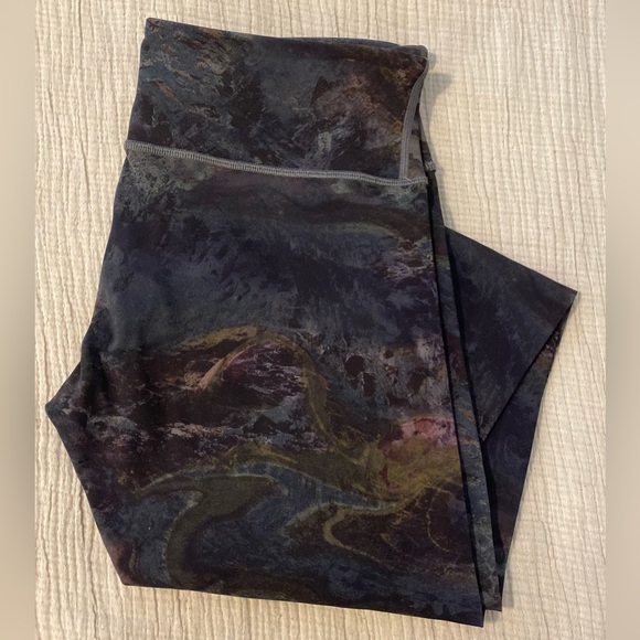 Lululemon Pant Bundle - Picture 2 of 3